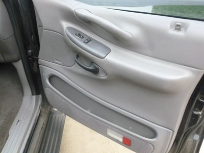 1998 Ford Expedition XLT - Door Panel, Front Right4